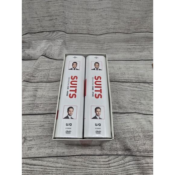 Suits: the Complete Series (DVD) - Picture 2 of 10